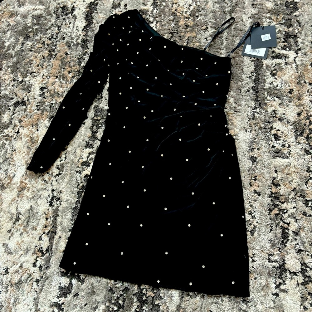Ieena for Mac Duggal size 8 black one shoulder dress
